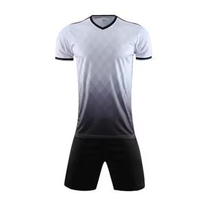 Ropa de fútbol transpirable sublimada personalizable, uniforme de club, camisetas de fútbol, uniforme de fútbol personalizable de alta calidad - Product Image 1