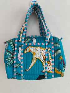 CLASSIC ART CRAFT Sac de voyage mini matelassé artisanal imprimé au bloc, motif floral, en tissu de coton, fermeture éclair, à porter à la main - Product Image 6