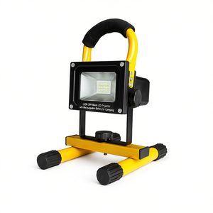 Proyector LED Negro LION de 30W con Batería Recargable para Camping - Product Image 2