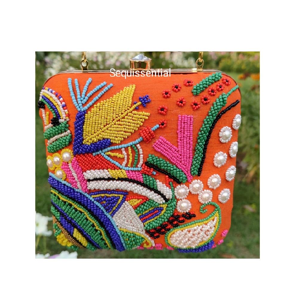 Customized Box Clutch Sling Bag Handbag Women Beaded Sling Bag for