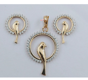 Colgante de Oro Real de 18 Quilates para Mujer, Joyería de Oro de Alta Calidad, Perfecto para Celebraciones, Uso Diario y Estilo Elegante y Tradicional - Product Image 4