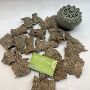 La meilleure qualité de copeaux d'oud biologiques en bois d'agar Double qualité forte odeur luxueuse d'encens du Vietnam OWC2 vietnamien - Product Image 1