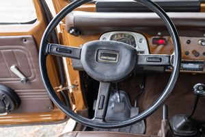 Gran Oferta: Toyota Land Cruiser Pickup 4x4 Usada de 1981, Lista para Enviar - Product Image 2