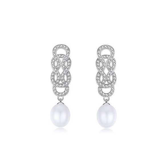 WM3767 Pearl earrings