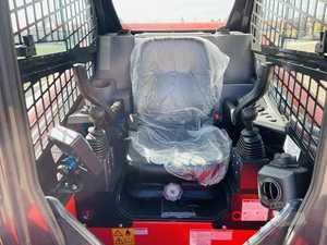 Cargadora Compacta Kioti Serie SL750 con Motor Diésel Euro5, Bomba Hidráulica, Gran Capacidad de Carga, Uso Confiable para Contratistas - Product Image 5