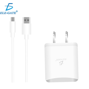 Caricabatterie Rapido QC 3.0 USB 5V 2.4A con Cavo Micro V8, Potenza di Uscita 12W per Telefoni Cellulari e Auricolari, Compatibile con Prese EU US UK - Product Image 1