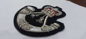 Étiquettes de vêtement en polyester durables élégantes de qualité supérieure brodées à la main emblèmes britanniques patchs fil métallique tissé Wok Badges tissé de qualité supérieure - Product Image 4