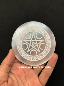 Venta al por mayor Premium tallada selenita diseño solar grabado Animal mascota cristal placa respetuosa con el medio ambiente - Product Image 6