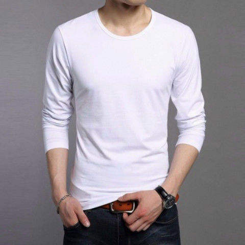 แขนยาวคอกลมสีขาว