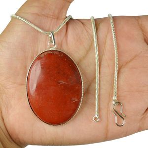 Collar con Colgante Ovalado de Jaspe Rojo Natural con Cadena de Metal para Protección Energizada Reiki y Fortalecimiento - Product Image 3