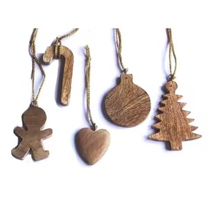 Ornements suspendus de Noël en bois élégants Décor d'arbre rustique pour l'accent de la maison de vacances - Product Image 4