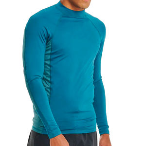 Vêtements de sport Rash Guard pour hommes avec manches longues de couleur unie et logo personnalisé respirant - Product Image 4