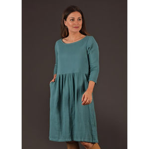 Robe bohème Avery 100% coton vert marin, streetwear décontracté, longueur genou, motif uni, tissée, lavable pour le printemps, l'été et l'automne - Product Image 1