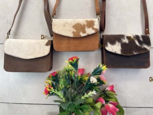 Women's Stylish Cowhide <b>Leather</b> Handbag Genuine <b>Leather</b> Western-Inspired Sling Bag Tassel Zipper <b>Shopping</b> Purse for Ladies - Product Image 6