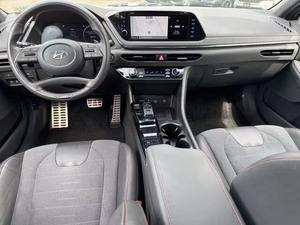 2023 Hyundaii Sonatta Line FWD, LHD, Turbo, Light Leather Interior, Low Mileage, Ready for Shipment - Product Image 4