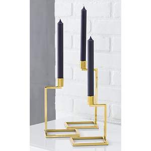 Bougeoir élégant en métal finition argentée, parfait pour les réceptions de mariage, les dîners romantiques et la décoration intérieure élégante. - Product Image 4