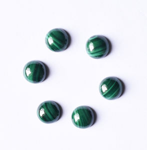 Cabochon rond en malachite naturelle de 12 mm Lot de pierres précieuses calibrées semi-précieuses vertes - Product Image 2