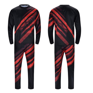 Conjunto de chándal con estampado de sublimación rojo y negro para hombre con estilo, algodón, poliéster, talla grande para invierno, entrenamiento de gimnasio al aire libre - Product Image 5