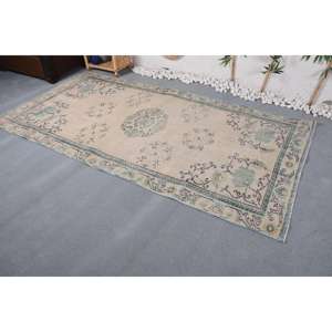 Alfombra vintage de 4.4x8.7 pies, alfombra turca, alfombra de lana beige con lunares azules - Product Image 3