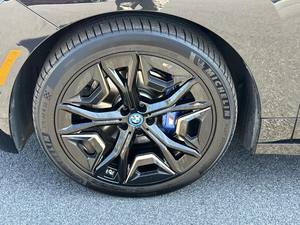 BMW iX M60 AWD 2023 Usado en Excelentes Condiciones - Product Image 6