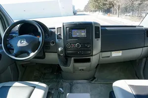 MERCEDES-BENZ SPRINTER 2500 d'occasion 2015, conduite à gauche/droite - Product Image 2