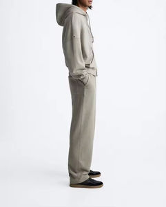 2025 Survêtement à fermeture éclair pour hommes personnalisé | Survêtement en polaire Slim Fit à quantité minimale de commande bas | Ensemble de vêtements de sport Jogging et Fitness de haute qualité - Product Image 3