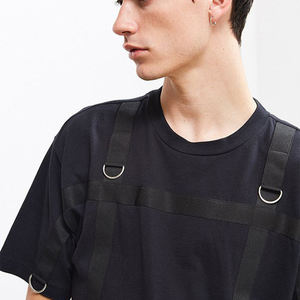 Camiseta de Hombre Blanca de Manga Corta con Logotipo Personalizado OEM, Diseño de Dibujos Animados Tejido con Patrón, Etiqueta de Logotipo de Algodón Estampada - Product Image 2