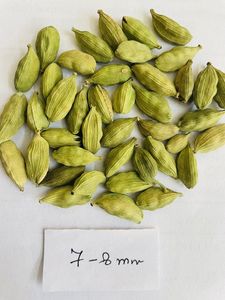 Natural Fresh Green Cardamom Wholesale Indian Spices 6mm-9mm+ <b>Pods</b> <b>Bold</b> Sizes 18-24 Months Shelf Life Aromatic Spices for Food - Product Image 3