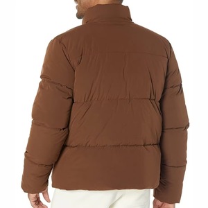 Chaqueta Acolchada con Capucha Personalizada para Hombre, Ropa Urbana de Alta Calidad con Cierre de Cremallera y Logotipo Frontal, Hecha en Pakistán - Product Image 5