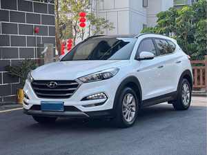 USADO 2024 para Tucson 1.6T Luxury SUV 2WD Volante a la Izquierda Automático Diésel Asientos de Cuero Techo Solar China 3 Años - Product Image 4