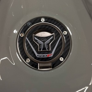 Adesivo 3D Compatibile per Honda CB500F 2016-2023, Protezione Serbatoio Moto - Product Image 1