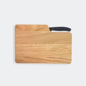 Tagliere da picnic in legno con coltello Victorinox | Prodotto e personalizzato in Polonia - Product Image 1