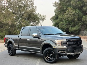 Rush Sales FORD F 150 2020 LARIATs 5.0L V8 Opción completa Ventas estacionales Premium Autos usados - Product Image 6
