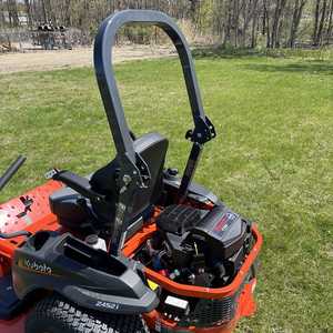 Nuevo Cortacésped de Giro Cero Kubota Z452iKWT-60 2025, 22 HP, 220V, 329 kg, 3 Años de Garantía, Potencia y Velocidad Superiores, Calidad de Corte Superior, Uso Municipal - Product Image 5