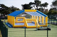Terrain de football de sport en pvc personnalisé jeu d'entraînement gonflable arène terrain de football tube cadre étanche à l'air structure gonflable géante