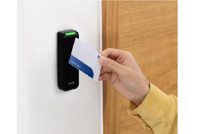 VENTO CARD Access Smart Card Carte RFID UHF en PVC étanche Taille CR80 pour une utilisation en hôtel Caractéristiques spéciales Interface de communication NFC - Product Image 2