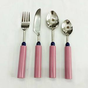 Juego de cubiertos de metal con logotipo personalizado, añade un atractivo mágico a tu colección de vajilla con nuestro juego de la India - Product Image 1