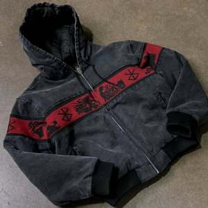 Veste d'hiver à capuche personnalisée pour hommes, surdimensionnée, décontractée, toile épaisse, flanelle, chaude, à la mode, imprimée camouflage - Product Image 4