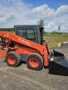 Chargeuse compacte à dérapage Kubota SSV65 2023-Puissance compacte fiable, durabilité et polyvalence - Product Image 6