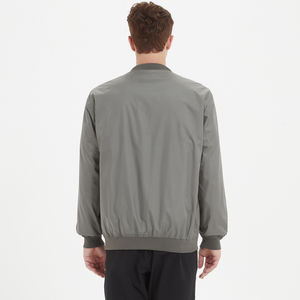 2025 nueva chaqueta de bombardero de alta calidad al por mayor para hombres y chaqueta de ropa informal chaqueta de bombardero de Color sólido - Product Image 5