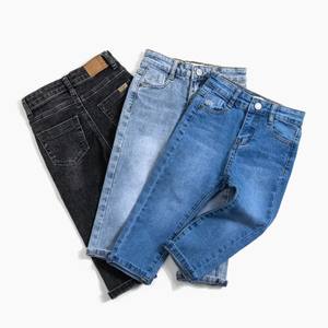 กางเกงยีนส์ทรงตรงลำลองสำหรับเด็ก ผ้าฝ้าย 100% เป็นมิตรต่อสิ่งแวดล้อม ยืดหยุ่นได้ พร้อมตกแต่งตามสั่ง - Product Image 2