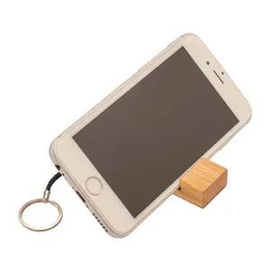 Portachiavi Personalizzato in Bambù con Supporto, Portachiavi e Moschettoni Promozionali Personalizzati - Product Image 3