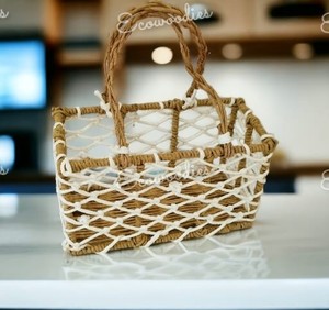 Wholesale Price <b>Rectangle</b> Jute <b>Basket</b> Hand Woven Bamboo <b>Storage</b> <b>Basket</b> with Hanging Design for Wedding Use - Product Image 3