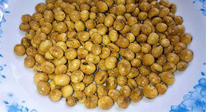 Aperitivo de soja tostado nutritivo y delicioso OEM, aperitivos de soja secos envasados a granel producidos en Vietnam - Product Image 2