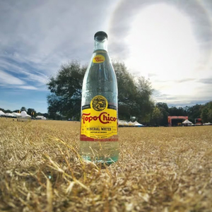 Agua Mineral Natural con Gas Topo Chico, 355 ml, Paquete de 12 - Product Image 3