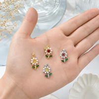 Pendentif Fleur Marguerite en Perle Plaqué Or avec Zircon Cubique Jaune Rose pour la Fabrication de Colliers et Bracelets