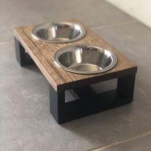 Cuencos para perros ecológicos personalizados HNH Craft HNH4115 Madera de forma cuadrada con incrustaciones de nogal No automáticos Nuevos productos al por mayor - Product Image 6