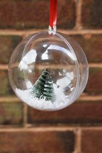 Rehaussez votre décoration de vacances : décorations en dôme acrylique publicitaires, ornements de Noël personnalisés, mini-sapins, centres de table festifs - Product Image 5