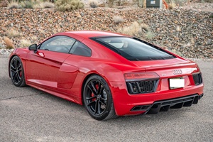 ออดี้ R8 V10 คูเป้ RWS ปี 2018 สภาพดี - Product Image 5