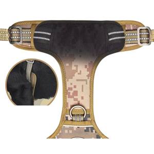 Collier pour chien de grande taille en nylon et polyester, réfléchissant, réglable, anti-traction, imprimé moderne classique, toutes saisons, fabriqué au Vietnam - Product Image 4